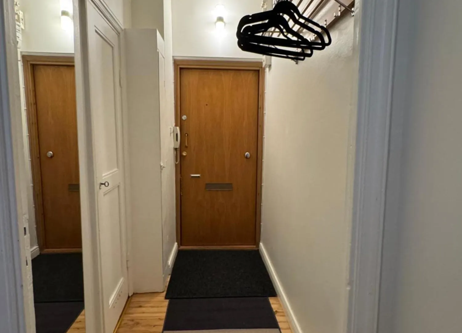 Your Chic Vibrant Apt Helsinki 0*,